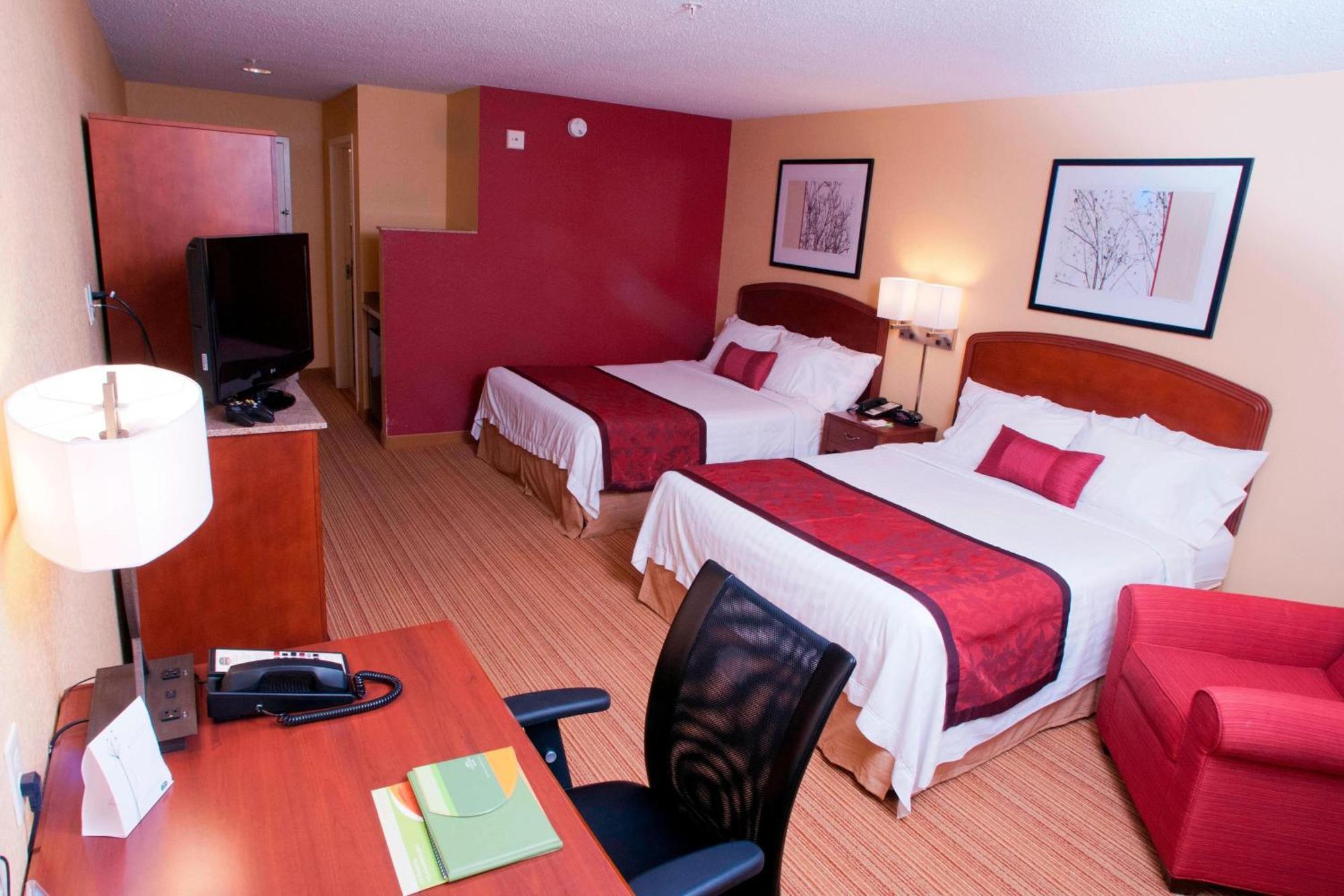 Courtyard Middlebury Hotel Bagian luar foto