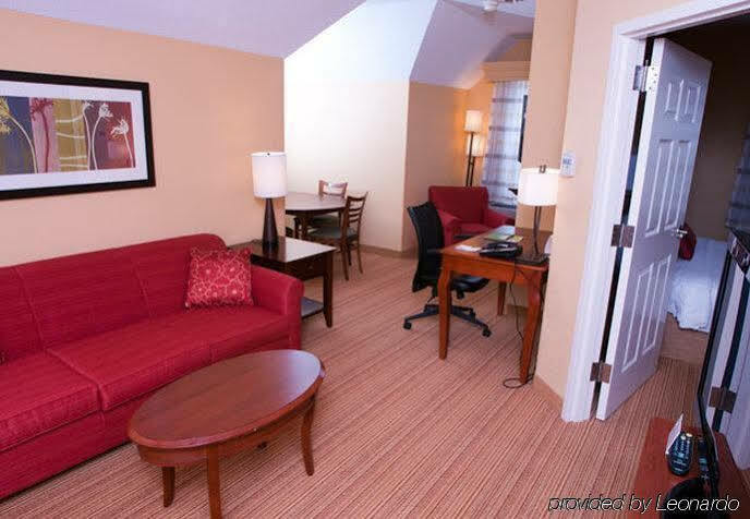 Courtyard Middlebury Hotel Bagian luar foto